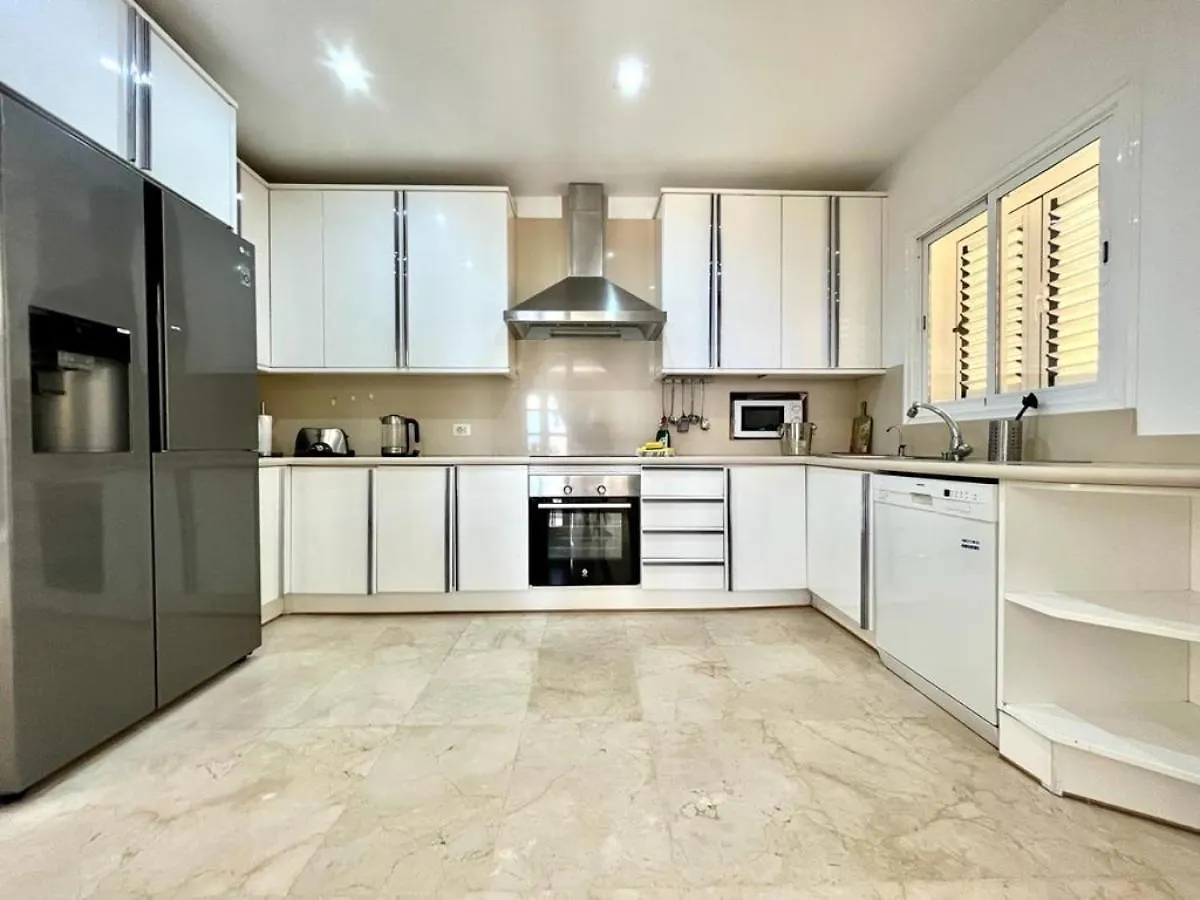 Villa Panorama Адехе